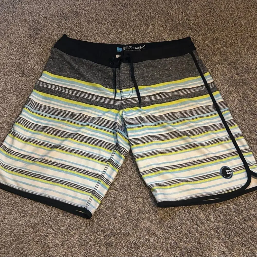 Billabong striped board shorts sz